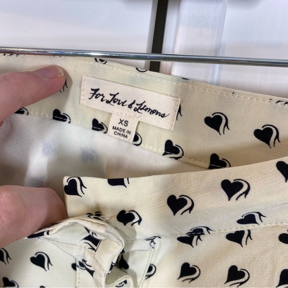 For Love and Lemons Sweetheart Mini Heart Skirt size xs Cream‎ Black Novelty - Picture 5 of 10
